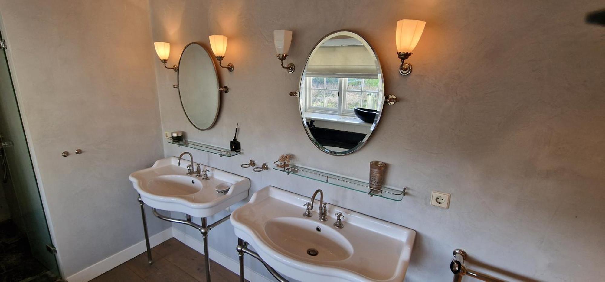 Amsterdam Mansion - Suite De Dam ออสต์จาน ภายนอก รูปภาพ